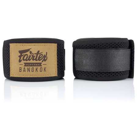 Fairtex HW4 Bangkok Mesh Hand Wraps 4,5m - Svart till ett lågt pris TJJS Kamppailuvaruste Oy snabb leverans
