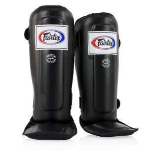 Thaibenskydd Fairtex SP3 till ett lågt pris TJJS Kamppailuvaruste Oy snabb leverans