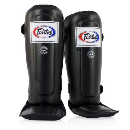 Thaibenskydd Fairtex SP3 till ett lågt pris TJJS Kamppailuvaruste Oy snabb leverans