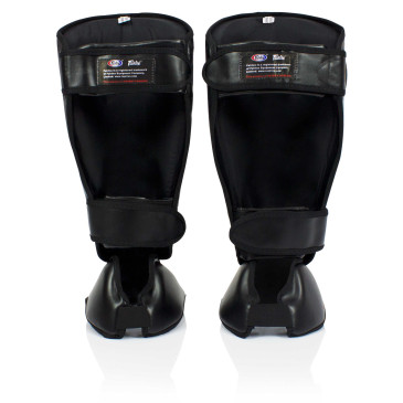 Fairtex Nordic|Shin Protector Fairtex SP7 Perfect Twis-Ter|€125.06|Fairtex|Leg and Foot protection