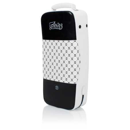 Fairtex FS4 Micro Fiber - Smal Leg Kick Pad till ett lågt pris TJJS Kamppailuvaruste Oy snabb leverans