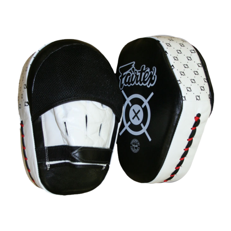 Fairtex Nordic|Fairtex FMV11 Aero Focus Mitt|€139.50|Fairtex|FOCUS- AND THAI MITTS